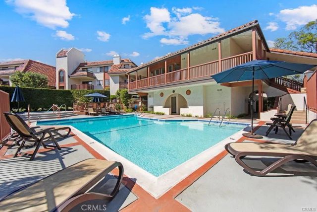 6225 Riviera Circle, Long Beach, CA 90815