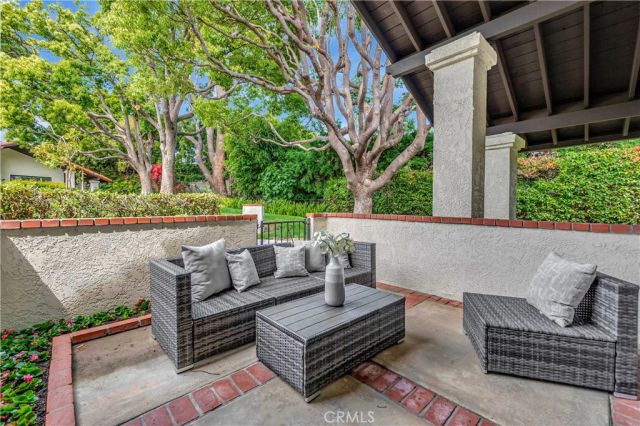 6225 Riviera Circle, Long Beach, CA 90815