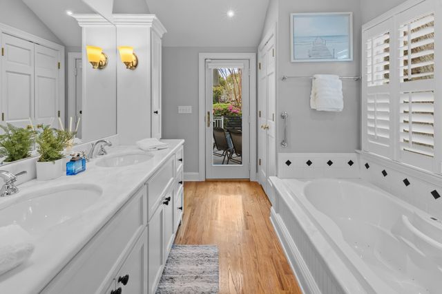 808 Sheldon Road, Charleston, SC 29407