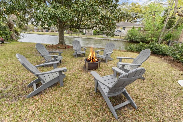 808 Sheldon Road, Charleston, SC 29407