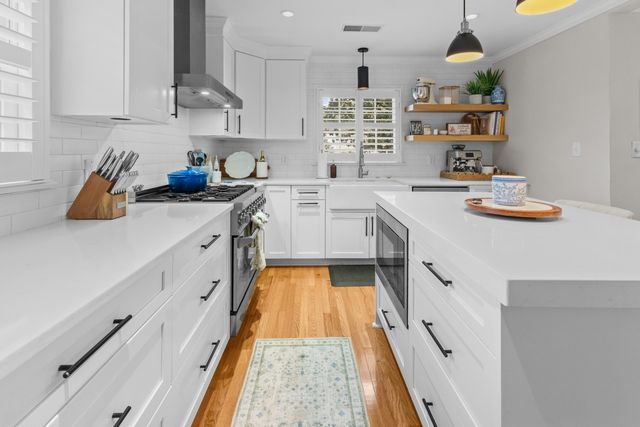 808 Sheldon Road, Charleston, SC 29407