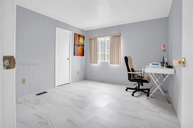5103 NW 1st Way, Deerfield Beach, FL 33064
