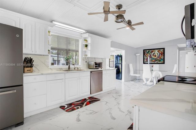 5103 NW 1st Way, Deerfield Beach, FL 33064