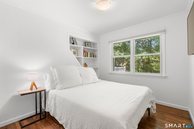 8 Rising Road, Norwalk, CT 06850