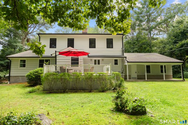 8 Rising Road, Norwalk, CT 06850