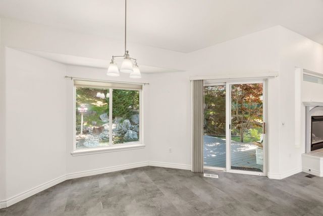 101 S Wright Ct, Liberty Lake, WA 99019