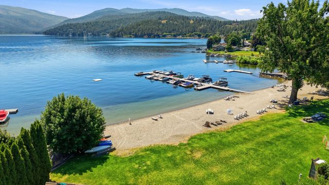 101 S Wright Ct, Liberty Lake, WA 99019