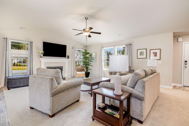 16 Salt Life Place, Four Oaks, NC 27524