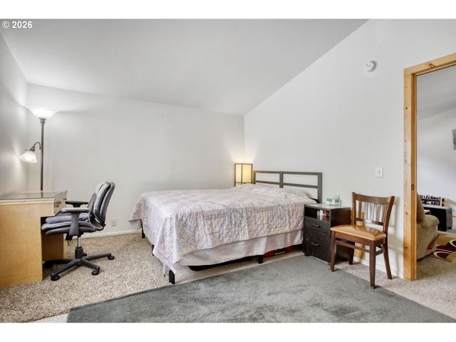 1901 Se MINTER BRIDGE Rd, Hillsboro, OR 97123