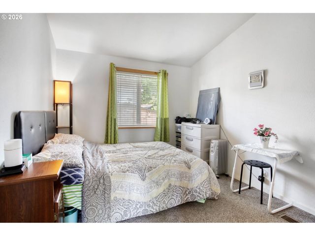 1901 Se MINTER BRIDGE Rd, Hillsboro, OR 97123