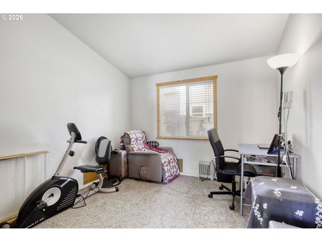 1901 Se MINTER BRIDGE Rd, Hillsboro, OR 97123