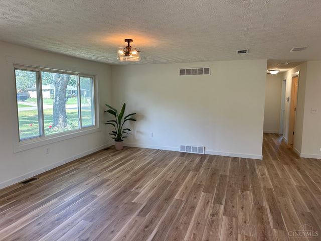 4310 Wuebold Ln, Union Twp, OH 45245