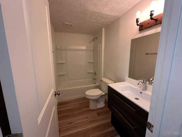 4310 Wuebold Ln, Union Twp, OH 45245