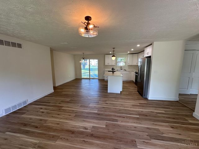 4310 Wuebold Ln, Union Twp, OH 45245