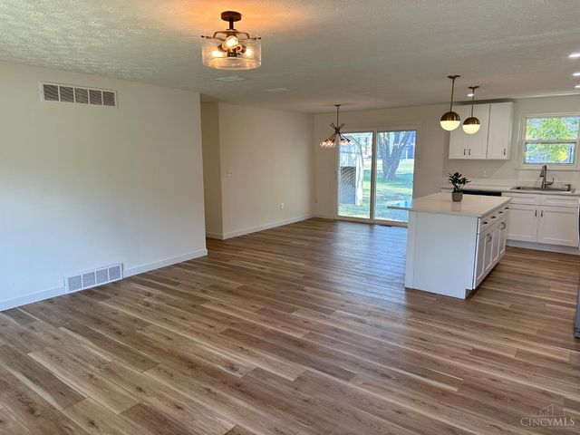 4310 Wuebold Ln, Union Twp, OH 45245