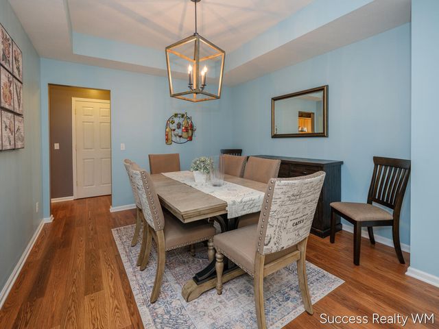 27836 Manchester Circle, Paw Paw, MI 49079