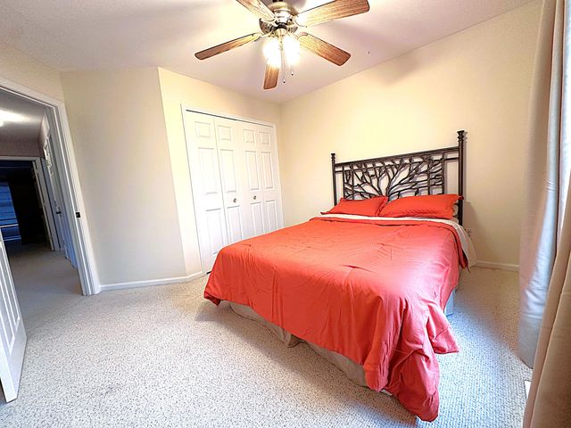 27836 Manchester Circle, Paw Paw, MI 49079