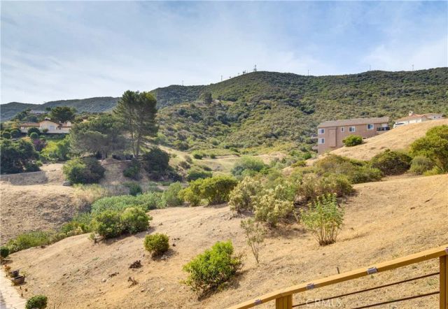 1469 Topa View Trl, Newbury Park, CA 91320
