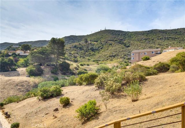 1469 Topa View Trl, Newbury Park, CA 91320