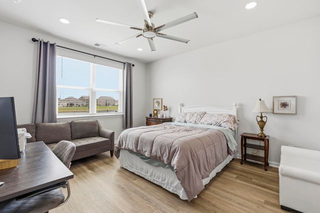 1672 Perthshire Loop, Myrtle Beach, SC 29579