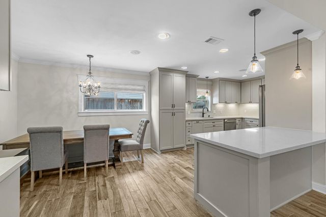 10211 Candlewood Drive, Houston, TX 77042