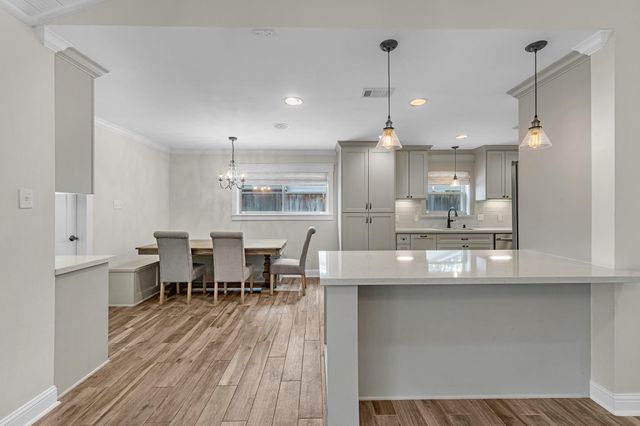 10211 Candlewood Drive, Houston, TX 77042