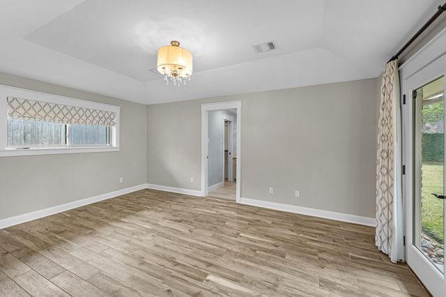 10211 Candlewood Drive, Houston, TX 77042