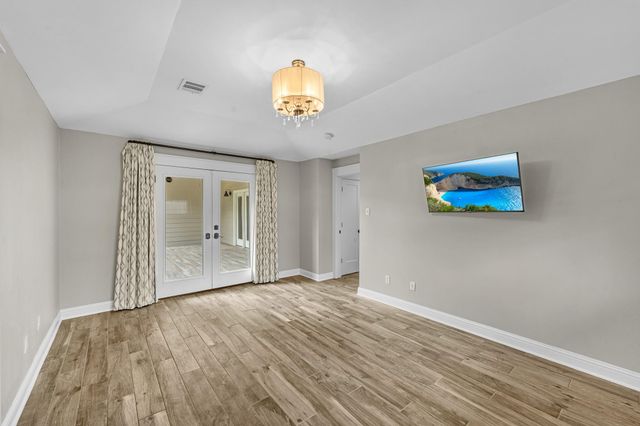 10211 Candlewood Drive, Houston, TX 77042