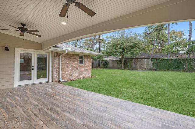 10211 Candlewood Drive, Houston, TX 77042