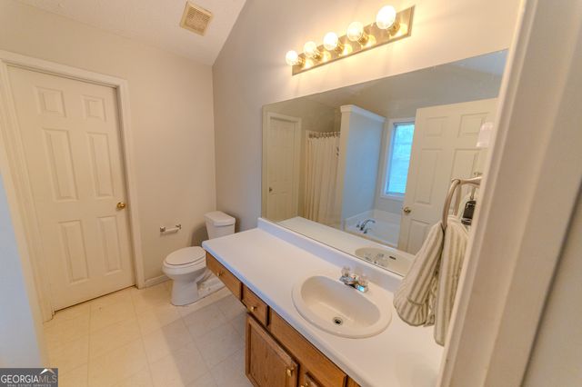 20 Saddlebrook Way, Senoia, GA 30276