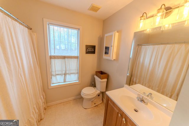 20 Saddlebrook Way, Senoia, GA 30276