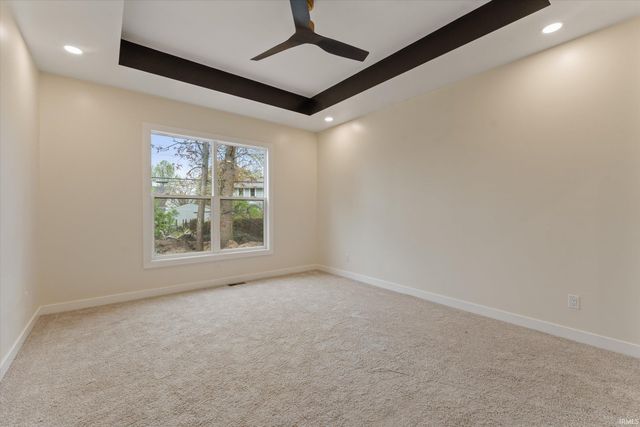 2411 Wildflower Cove, Mishawaka, IN 46545