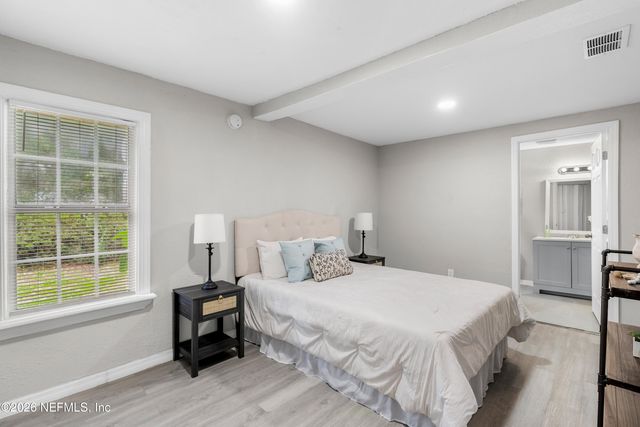 5842 PICKETTVILLE Road, Jacksonville, FL 32254