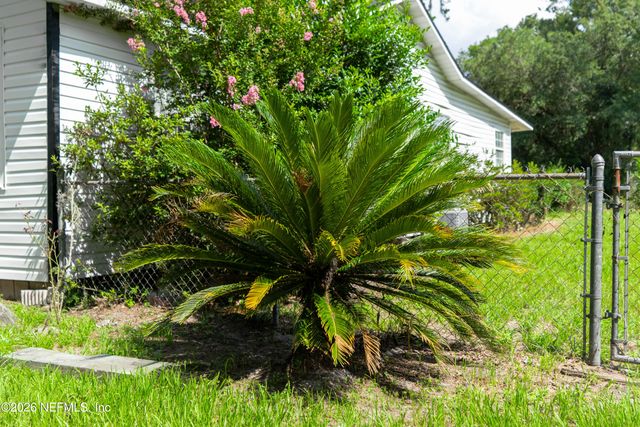 5842 PICKETTVILLE Road, Jacksonville, FL 32254