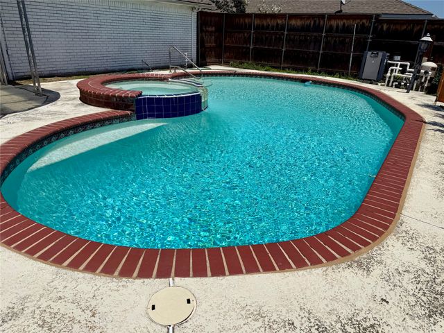 1512 Northridge Drive, Carrollton, TX 75006