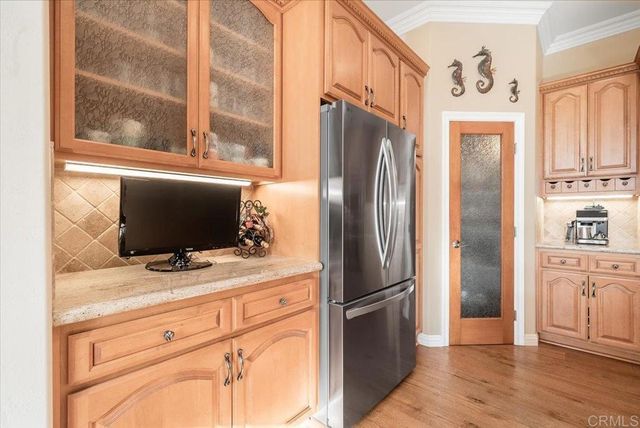 1960 Elevado Road, Vista, CA 92084