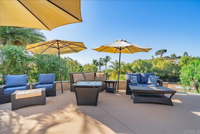 1960 Elevado Road, Vista, CA 92084