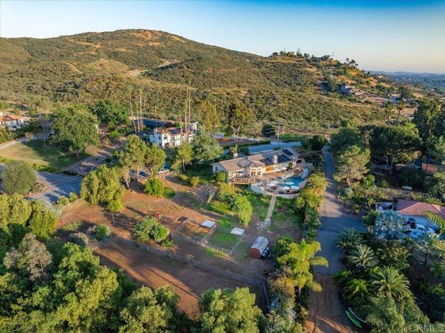 1960 Elevado Road, Vista, CA 92084