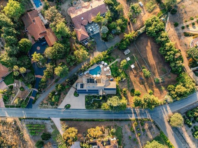 1960 Elevado Road, Vista, CA 92084