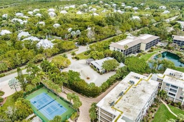 2761 W Gulf DR, Sanibel, FL 33957