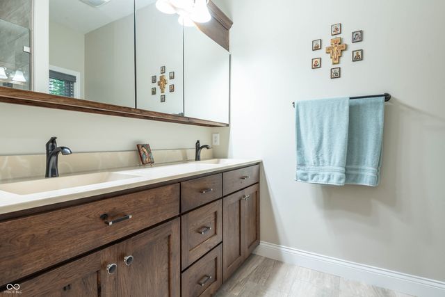 5107 N Weathers Court, Bloomington, IN 47404