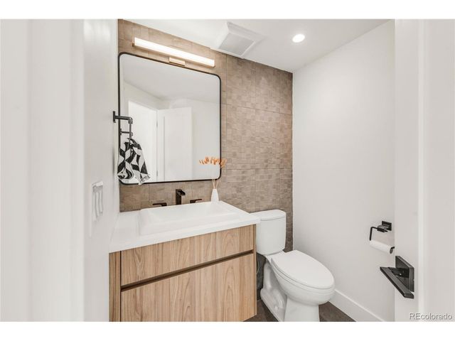 4721 Elm Ct, Denver, CO 80211