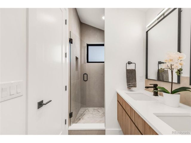 4721 Elm Ct, Denver, CO 80211