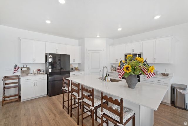3677 S MINERAL GROVE DR, Magna, UT 84044