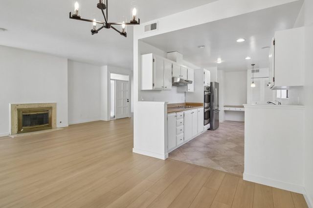 1322 Woodside Road, Redwood City, CA 94061