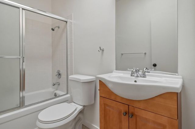 1322 Woodside Road, Redwood City, CA 94061