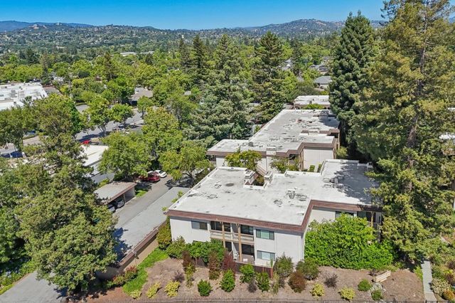 1322 Woodside Road, Redwood City, CA 94061