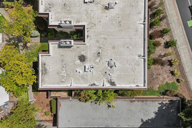 1322 Woodside Road, Redwood City, CA 94061