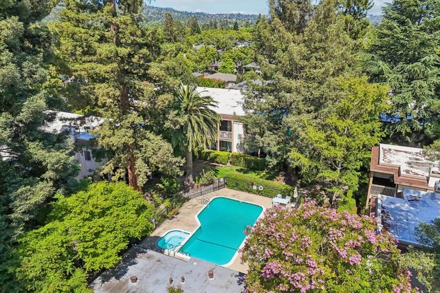 1322 Woodside Road, Redwood City, CA 94061