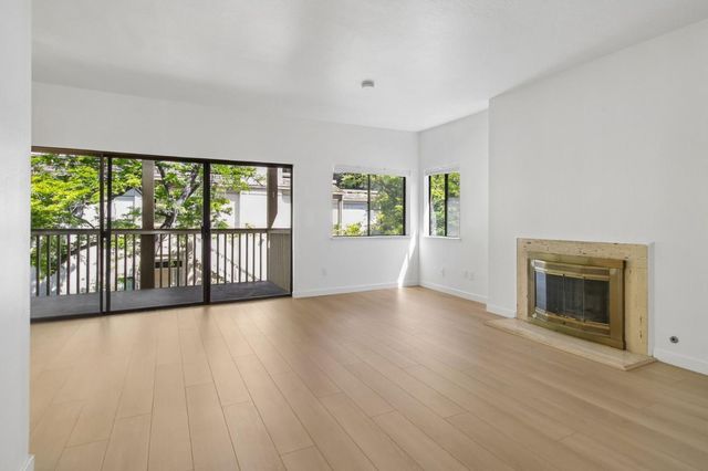 1322 Woodside Road, Redwood City, CA 94061